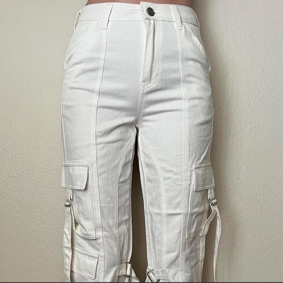 FASHION NOVA PANTS - Picture 2 of 6